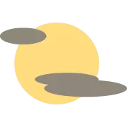 雲がかかったお月様